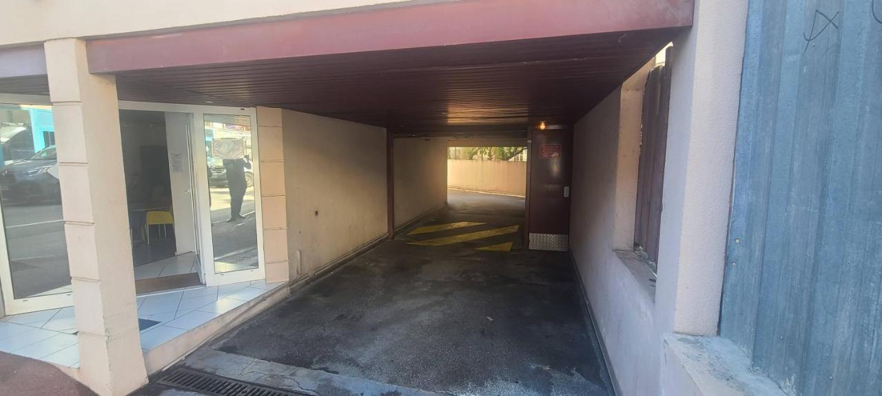 Appart'Hotel Luxe Vieil Antibes 75 M2 Avec Parking Plages A Pieds Exterior photo